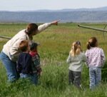 Refuge field trip; kids bird watching. Modoc NWR (© Laura VanAcker)